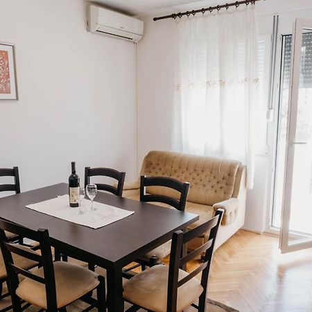 Apartment Bracovic - City Center Бар Экстерьер фото