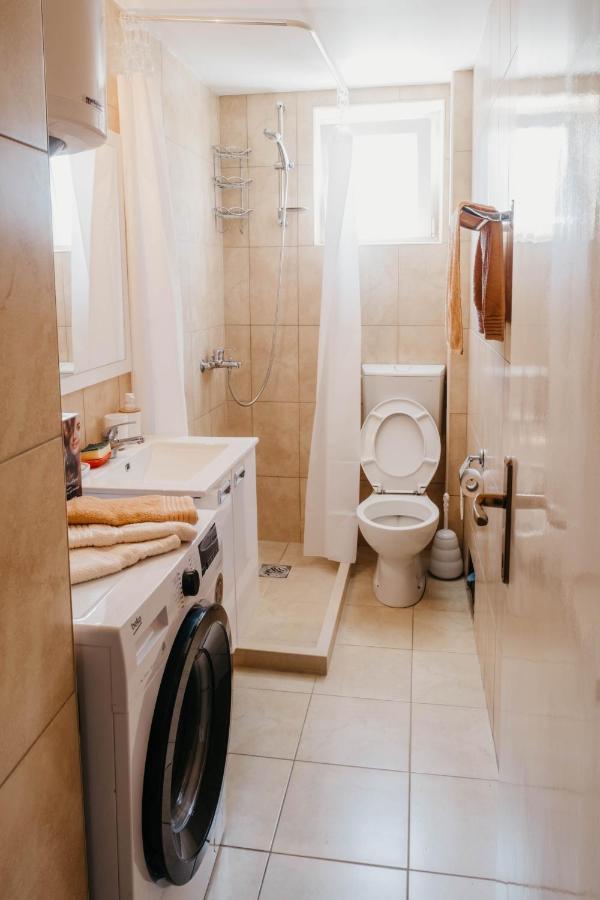 Apartment Bracovic - City Center Бар Экстерьер фото