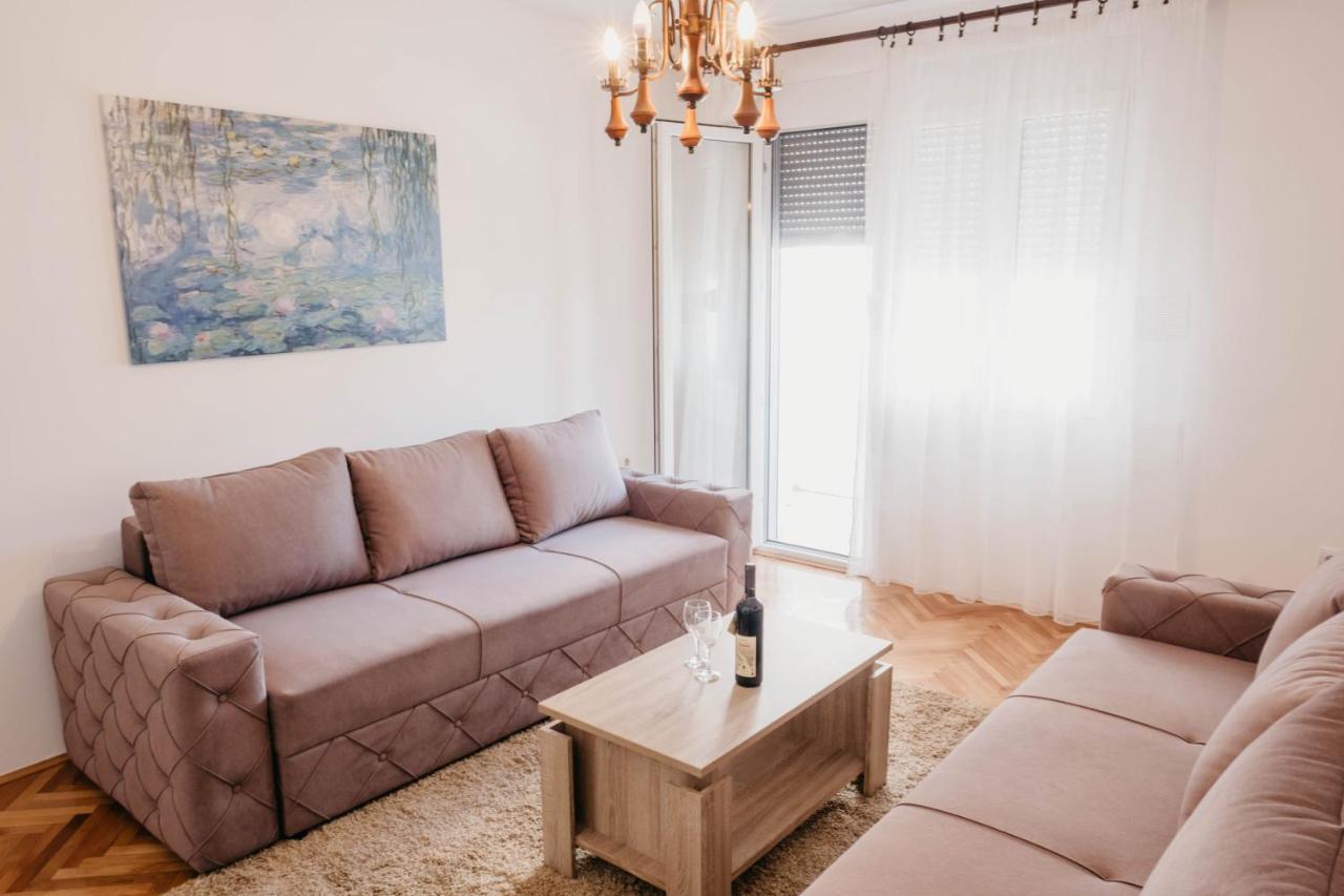 Apartment Bracovic - City Center Бар Экстерьер фото
